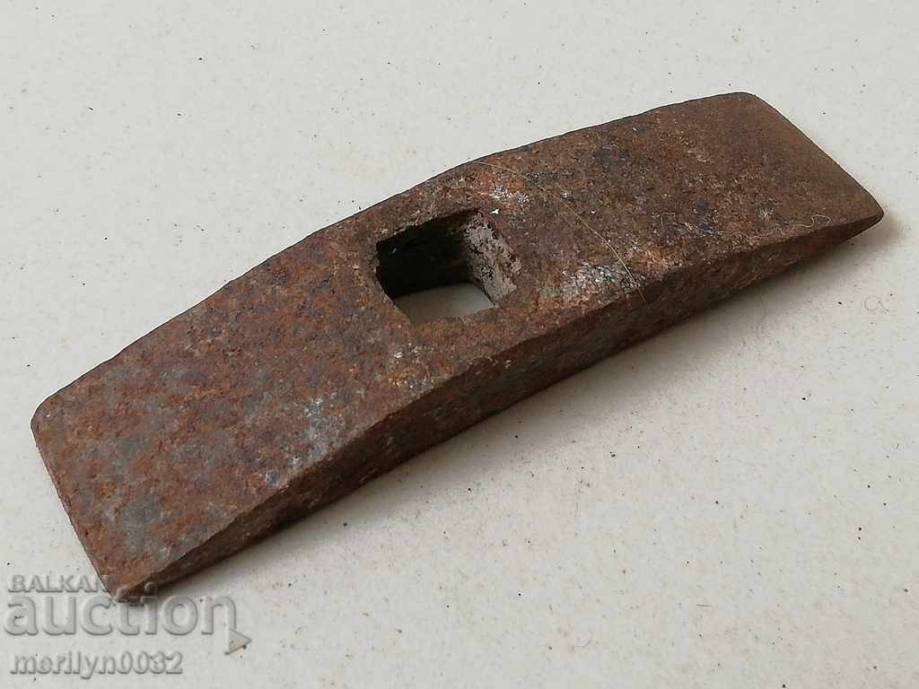 Delivery of Chuck for hair sticking, hammer, forging tool, primitive