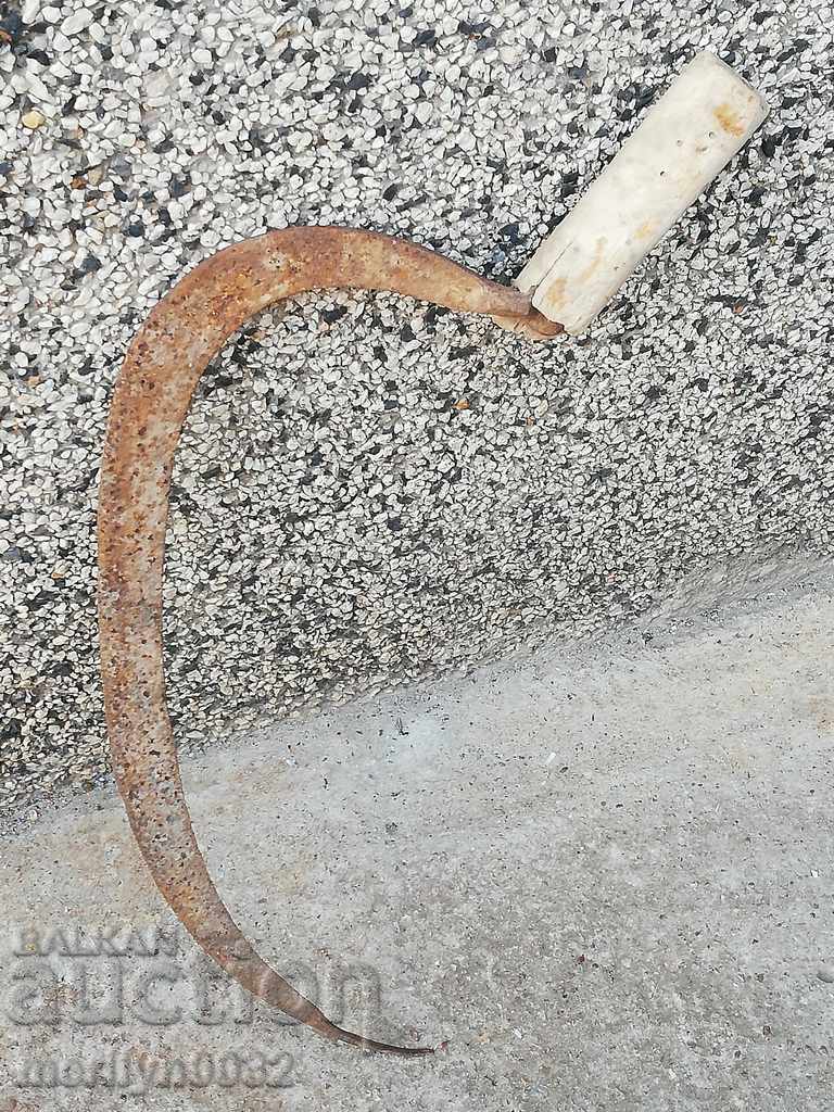 Old forged sickle farm wrought iron tool with price 31.00 BGN | € 15.85 Old forged sickle farm wrought iron tool with price 31.00 BGN | € 15.85