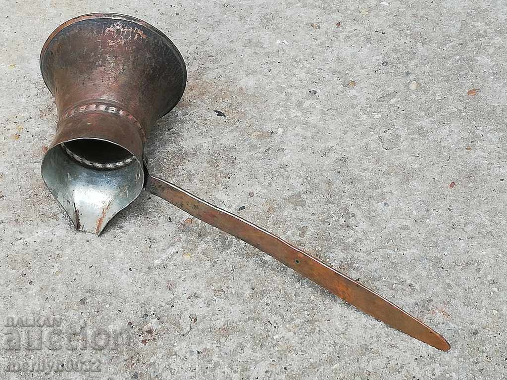 Delivery of Old copper tin, coffee, baker, copper pot Delivery of Old copper tin, coffee, baker, copper pot