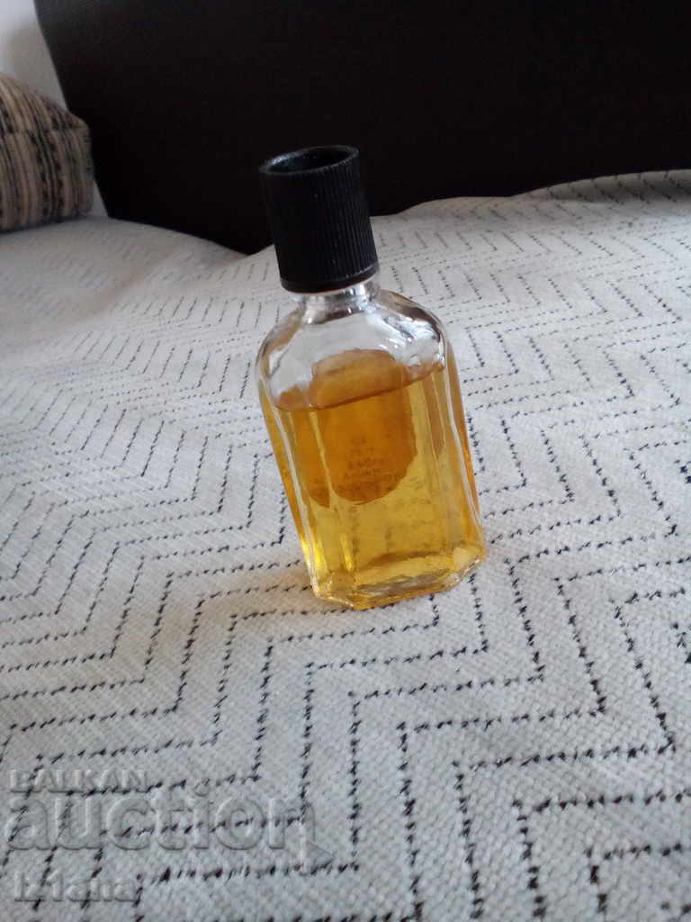 Δημοπρασία Παλιά δροσερή Κολωνία Δημοπρασία Παλιά δροσερή Κολωνία