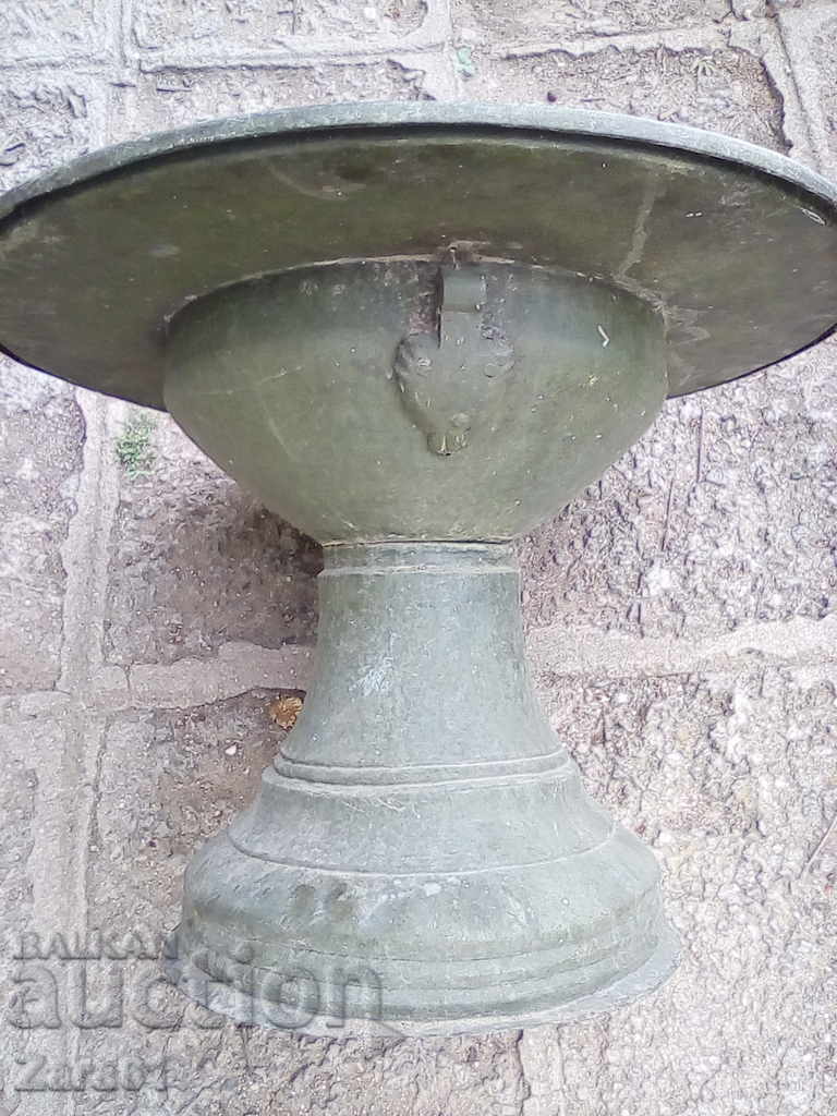 Delivery of Old Ottoman brazier Delivery of Old Ottoman brazier