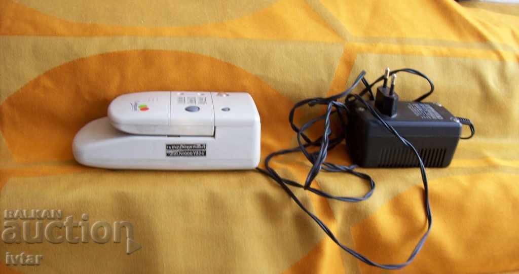 Аукцион Детектор на фалшиви банкноти "Cashguard 1000" Аукцион Детектор на фалшиви банкноти "Cashguard 1000"