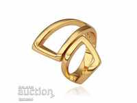 Ενδιαφέρον δαχτυλίδι από αντιαλλεργικό κράμα