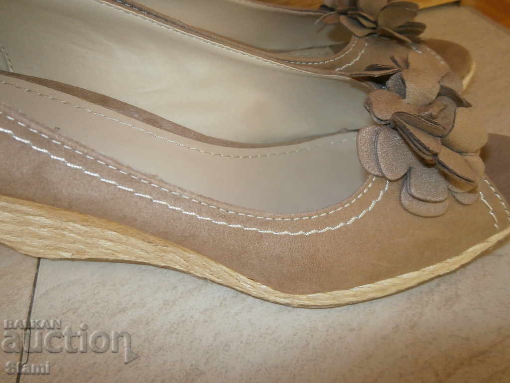 New Women's Graceland Shoes Size 38 - 5 New Women's Graceland Shoes Size 38 - 5