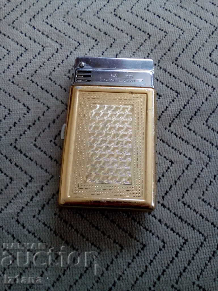 Old SUNFLAVOR cigarette case