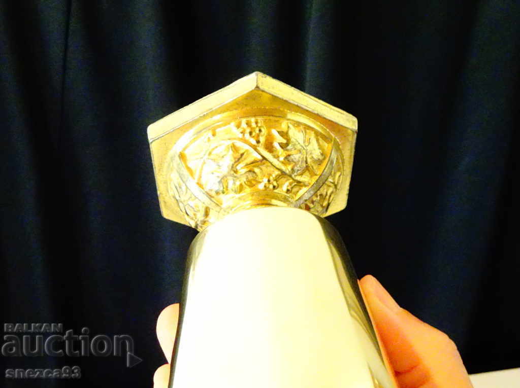 Delivery of Bronze wine cup 400 ml, vines, grapes