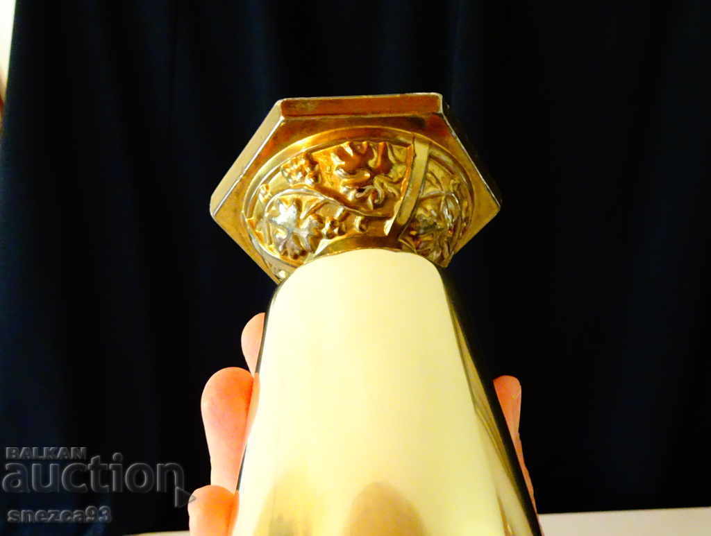 Auction Bronze wine glass 350 ml., vines, grapes Auction Bronze wine glass 350 ml., vines, grapes