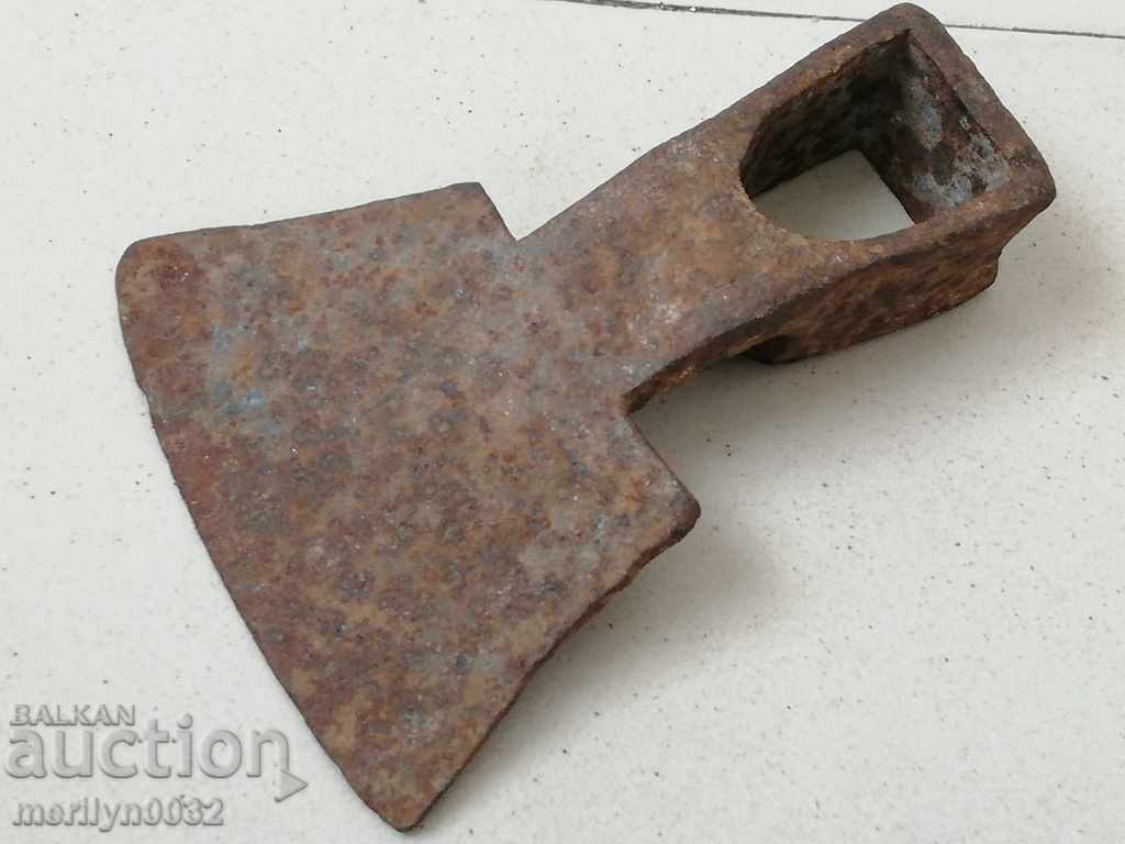 Forged chap, hoe, agricultural instrument, wrought iron with price 34.00 BGN | € 17.38 Forged chap, hoe, agricultural instrument, wrought iron with price 34.00 BGN | € 17.38