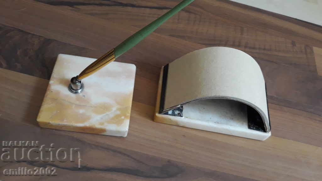 Writing set with price 14.00 BGN | € 7.16