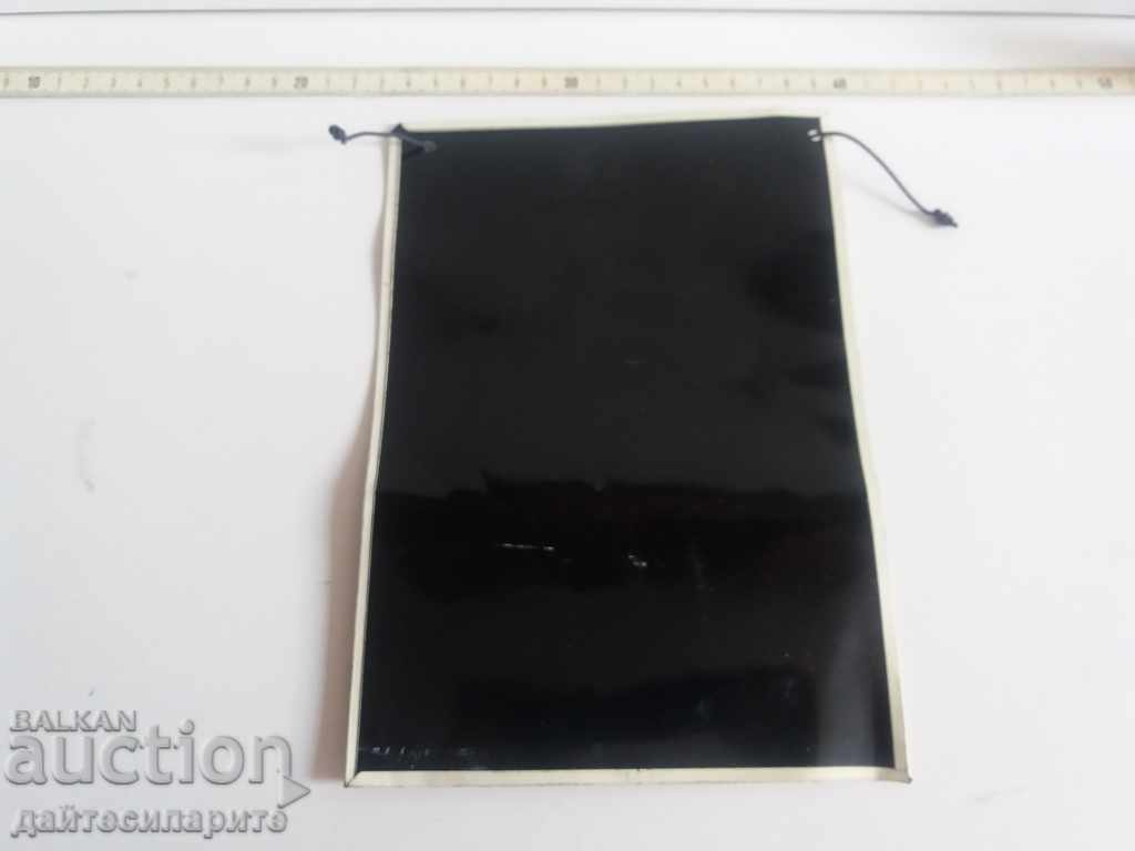 Auction Metal plaque Auction Metal plaque