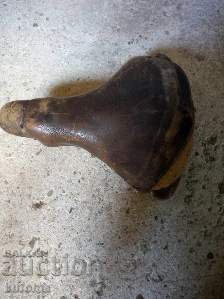 Παλιό κάθισμα ποδηλάτου με τιμή € 5.10 | 9.97 BGN