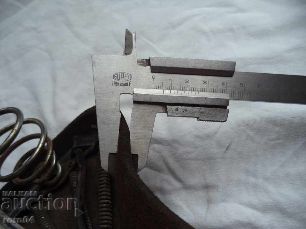 STAR LEATHER SEAT - VELO - MOTO - EXCELLENT - 6