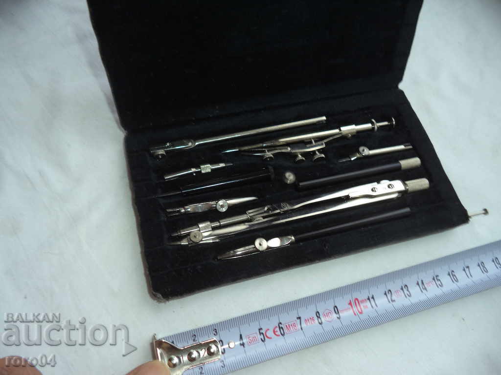 Delivery of STAR RUSSIAN DRAWING COMPLEX - W10 P - EXCELLENT Delivery of STAR RUSSIAN DRAWING COMPLEX - W10 P - EXCELLENT