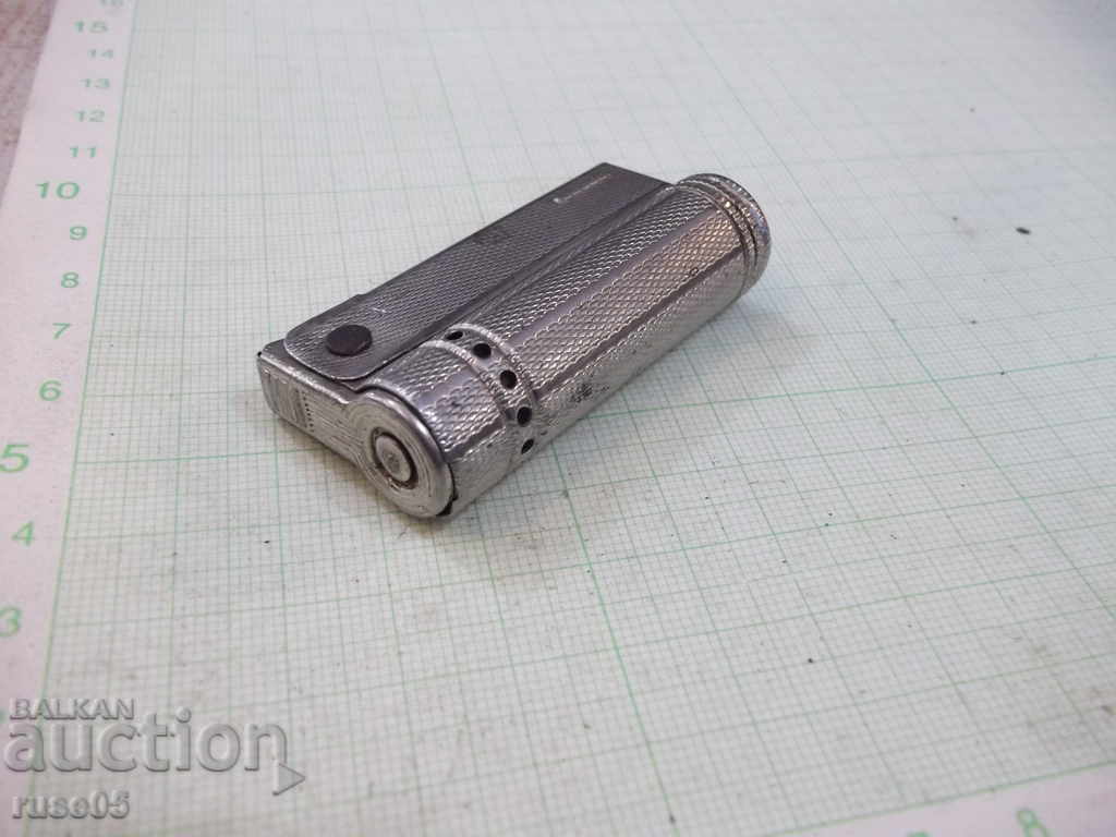 Delivery of Lighter gasoline old Delivery of Lighter gasoline old