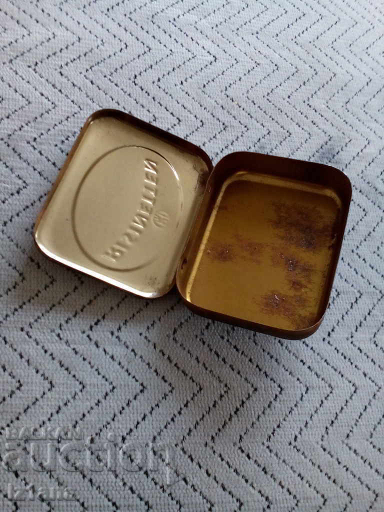 Delivery of Old box RISINETTEN Delivery of Old box RISINETTEN