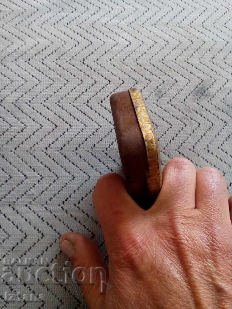 Old box RISINETTEN - 7 Old box RISINETTEN - 7