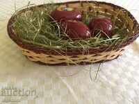 KNITTED BASKET WITH EASTER WOODEN EGGS
