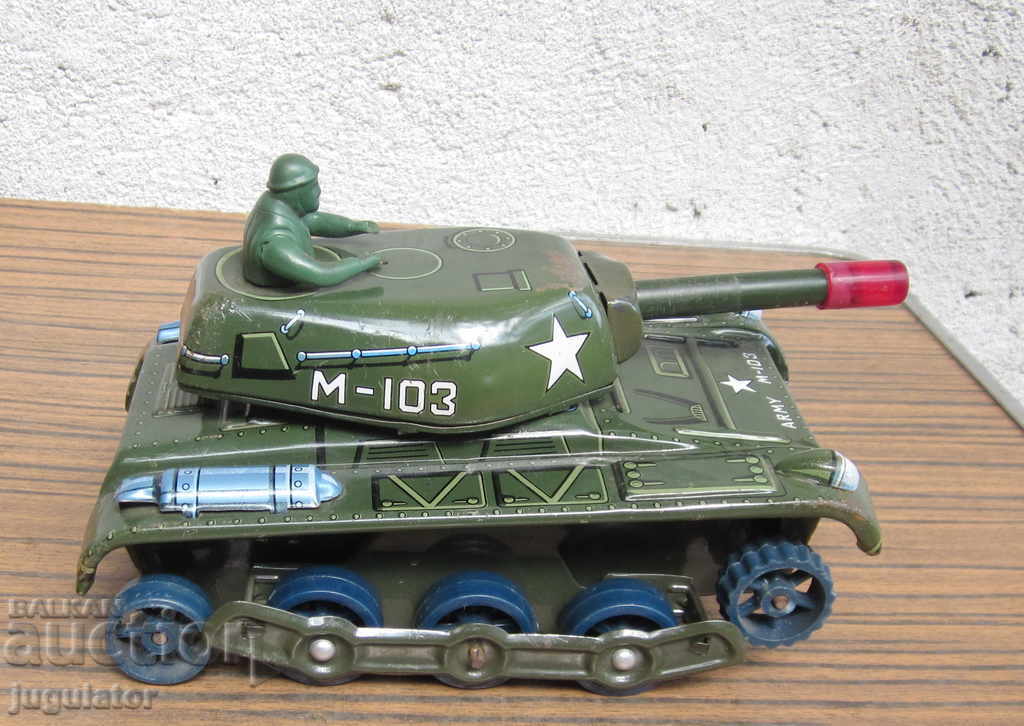 Auction old Japanese military metal toy tank M-103 Auction old Japanese military metal toy tank M-103