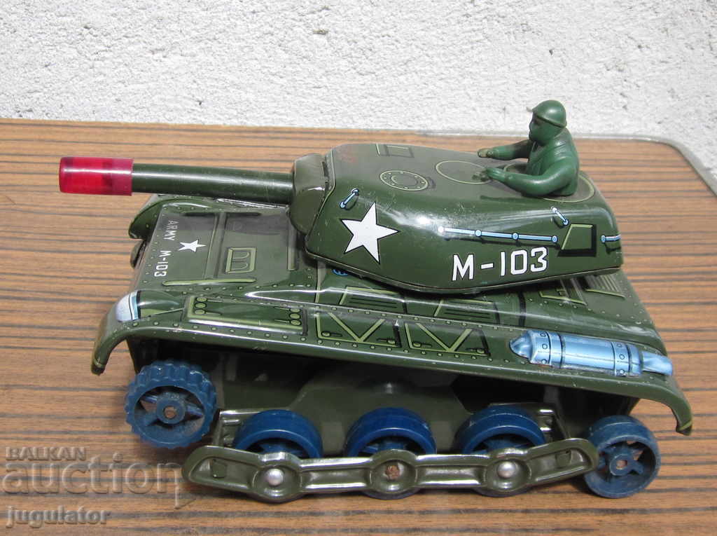 old Japanese military metal toy tank M-103 - 7 old Japanese military metal toy tank M-103 - 7