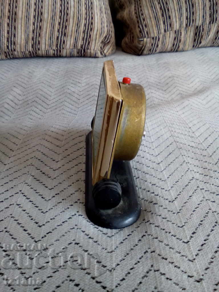 Delivery of Desktop Clock, Alarm Clock, SLAVA Delivery of Desktop Clock, Alarm Clock, SLAVA