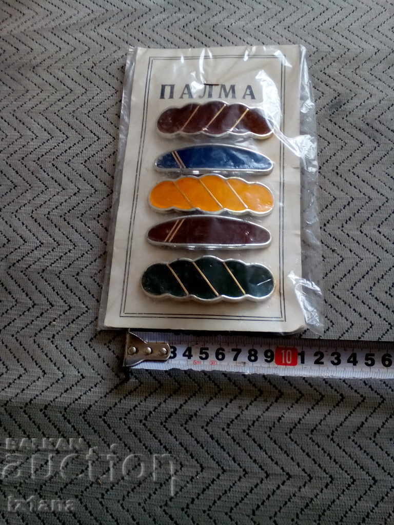 Delivery of Old hair, hair curlers