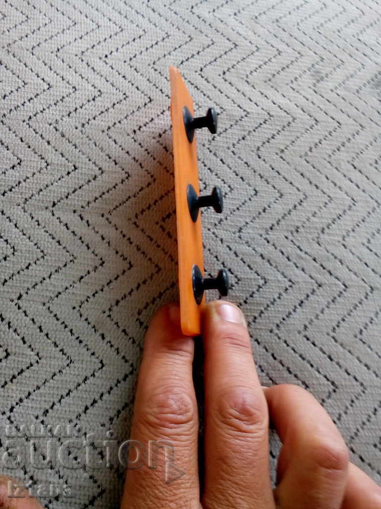 An old towel hanger with price 5.00 BGN | € 2.56 An old towel hanger with price 5.00 BGN | € 2.56