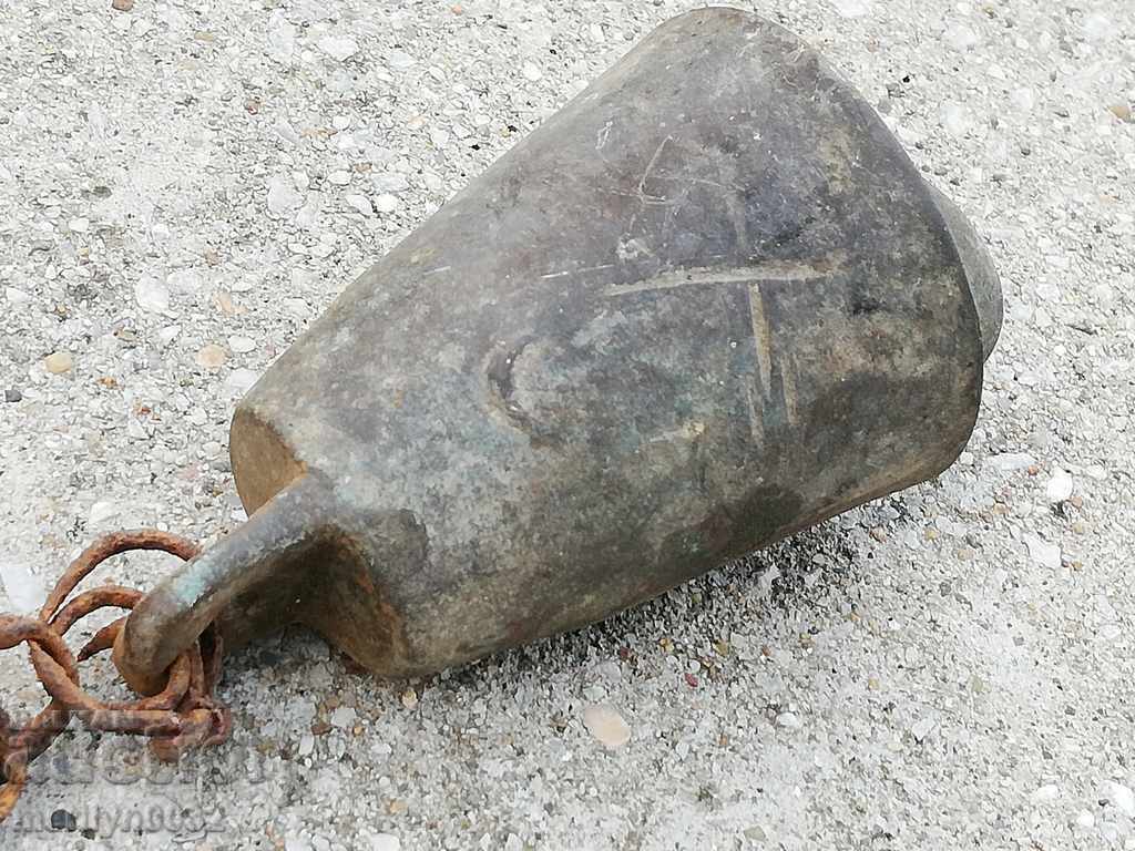 Παλιά χάλκινη δεξαμενή, κουδούνι, κλακέτα, κουδούνι - 5 Παλιά χάλκινη δεξαμενή, κουδούνι, κλακέτα, κουδούνι - 5