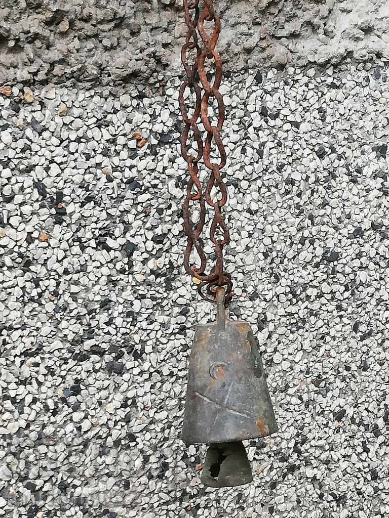 Old bronze vat, bell, clapper, bell Old bronze vat, bell, clapper, bell