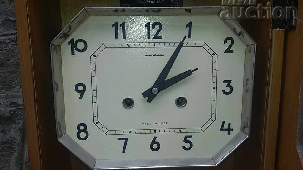 Аукцион соц стенен часовник Аукцион соц стенен часовник