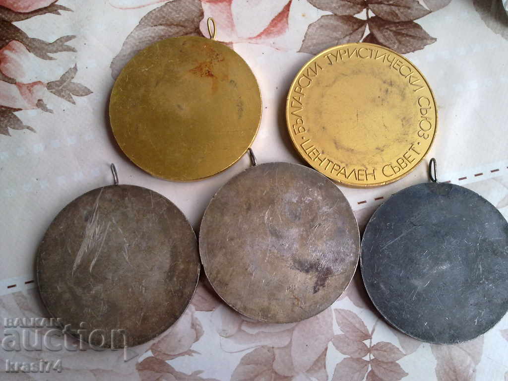 Plaques with price 22.00 BGN | € 11.25 Plaques with price 22.00 BGN | € 11.25