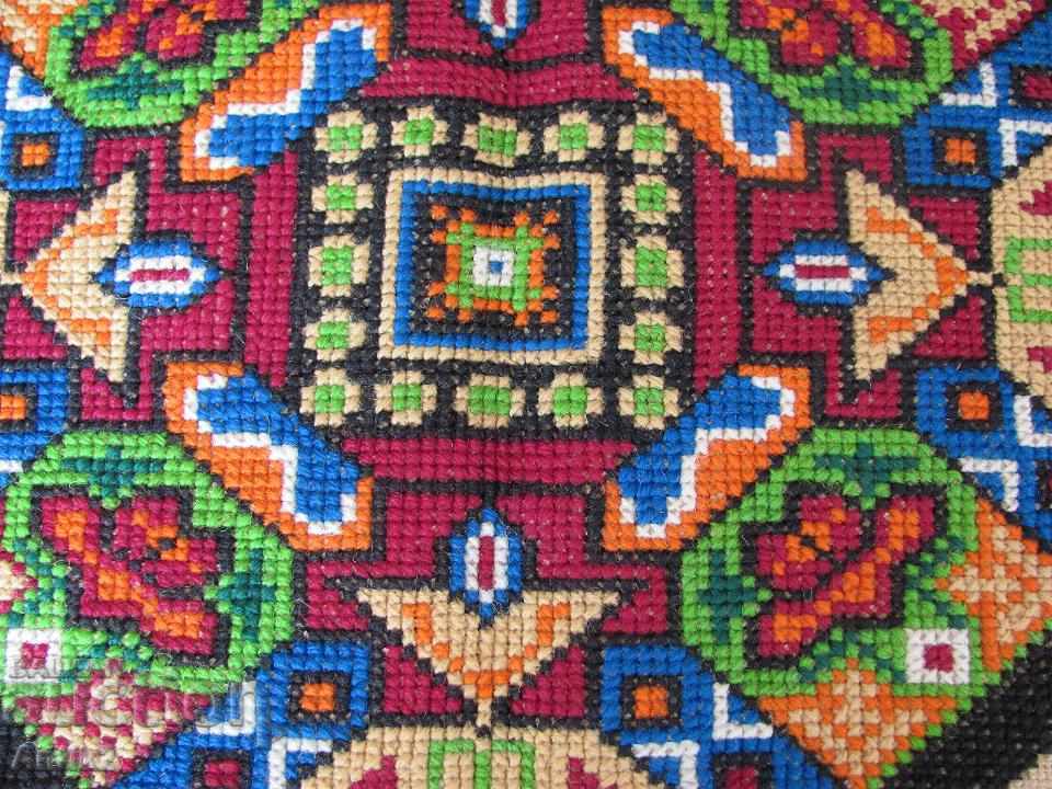 Χειροποίητο κεντημένο χέρι 19ου αιώνα με μάλλινα νήματα - 6