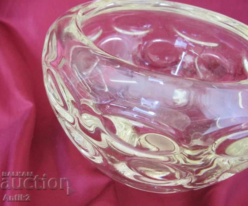 Secolul 19 din sticlă de sticlă foarte masivă, vază cu preț 140.00 BGN | € 71.58