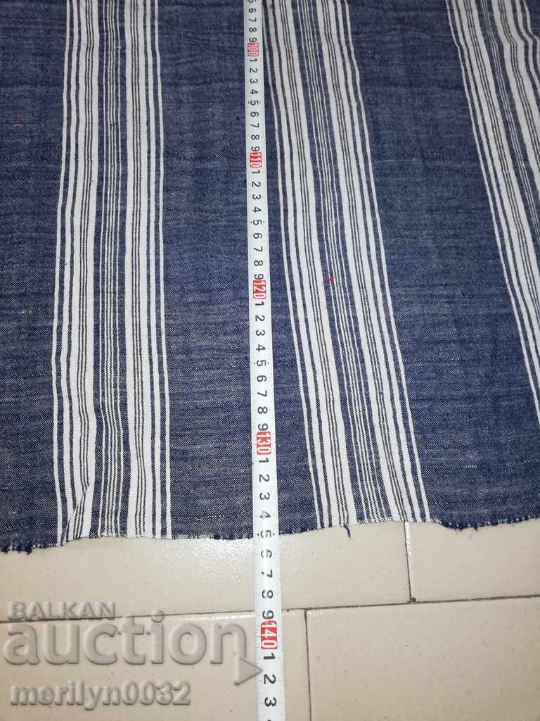 Old handwoven bed sheet with lace border embroidery - 6 Old handwoven bed sheet with lace border embroidery - 6