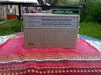 Старо радио,радиоприемник UNITRA ALICJA