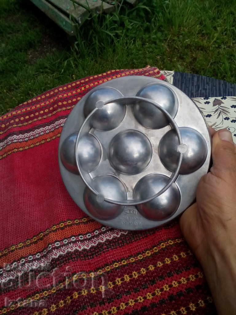 An old egg stand - 5 An old egg stand - 5