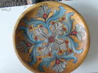 BEAUTIFUL DECORATIVE PAINTED WOODEN PLATE