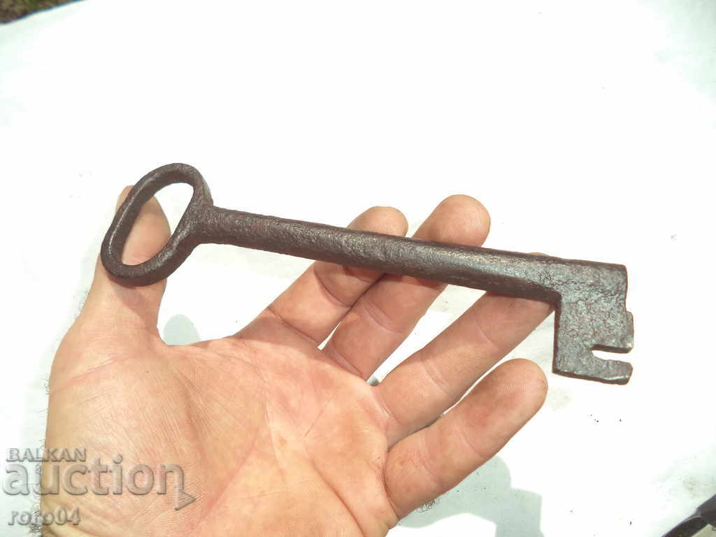 ГОЛЯМ СТАР КОВАН КЛЮЧ - ОТЛИЧЕН - 6 ГОЛЯМ СТАР КОВАН КЛЮЧ - ОТЛИЧЕН - 6