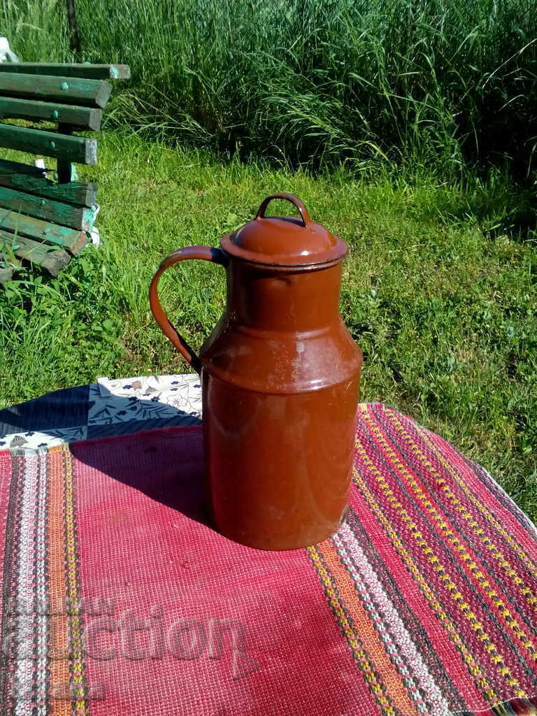 Old enameled kettle with price 15.00 BGN | € 7.67 Old enameled kettle with price 15.00 BGN | € 7.67