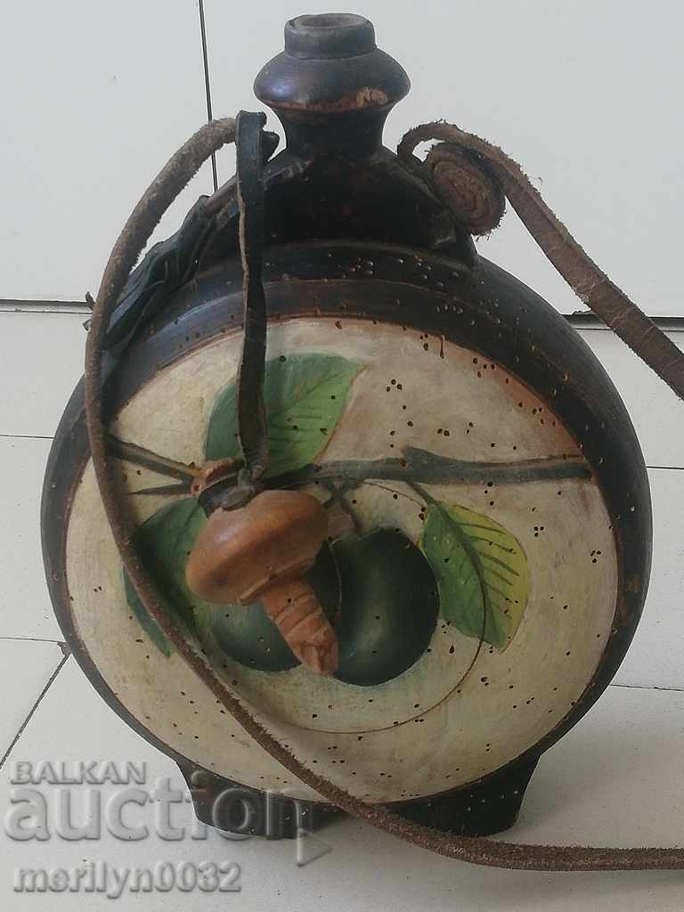 Delivery of Painted cracker, wooden bucket