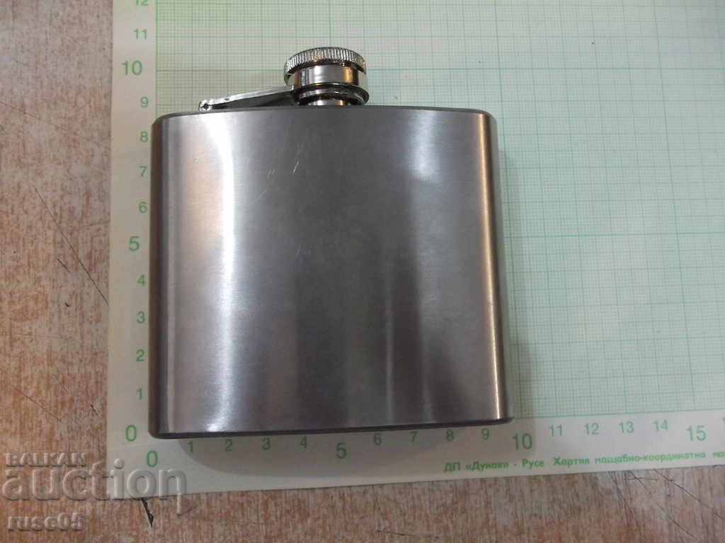 Μεταλλική τσέπη για αλκοόλη για τσέπη - 1 με τιμή 10.00 BGN | € 5.11 Μεταλλική τσέπη για αλκοόλη για τσέπη - 1 με τιμή 10.00 BGN | € 5.11