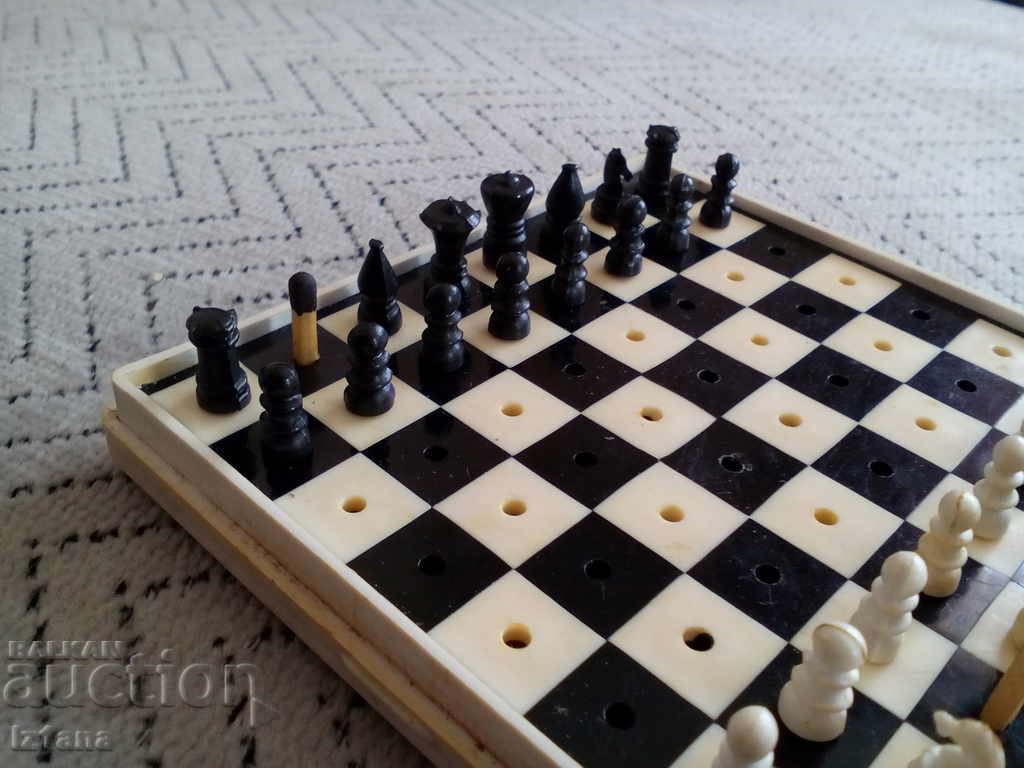 Old Souvenir Chess - 7 Old Souvenir Chess - 7