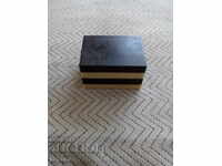 Παλιό κουτί για ηλεκτρονικά εξαρτήματα