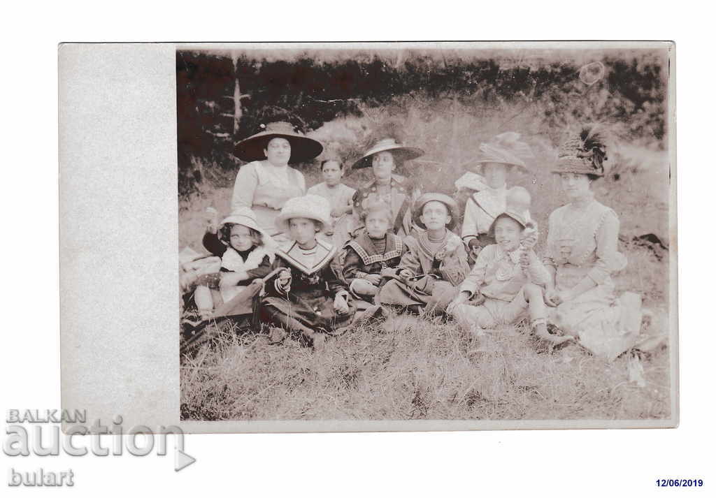 Καρτ ποστάλ γυναικών παιδιών αριστοκράτης καπέλο καπέλο εικόνα