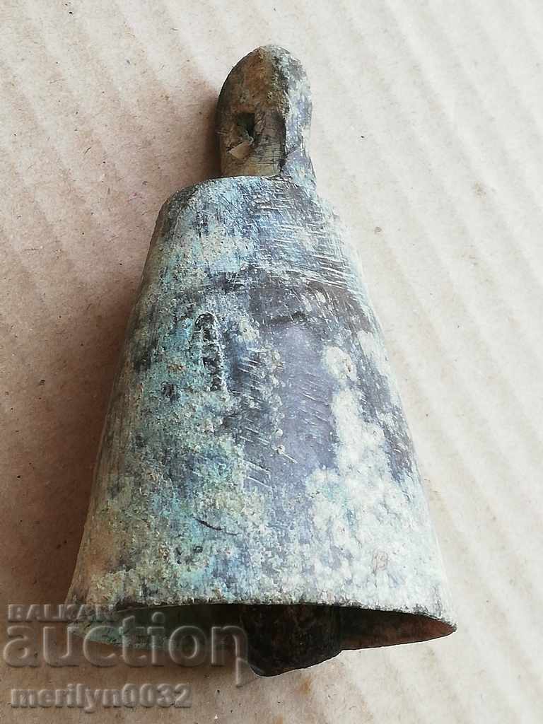 Old bronze vat, bell, clapper, bell with price 91.00 BGN | € 46.53 Old bronze vat, bell, clapper, bell with price 91.00 BGN | € 46.53