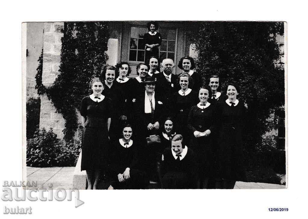 Εικόνα καρτ-ποστάλ Μαύρο άσπρο PK School Girls