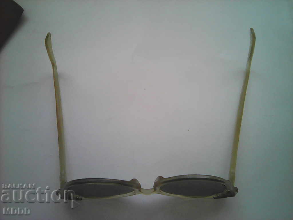 Delivery of Super Retro Goggles from 60's / Rock & Roll /