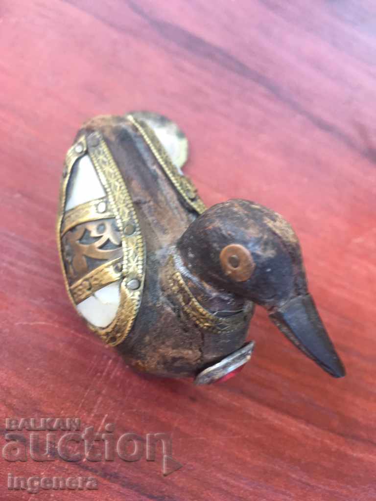 PATKA WOOD BRASS, STONE SILVER SHAFT AND PANEL - 5 PATKA WOOD BRASS, STONE SILVER SHAFT AND PANEL - 5