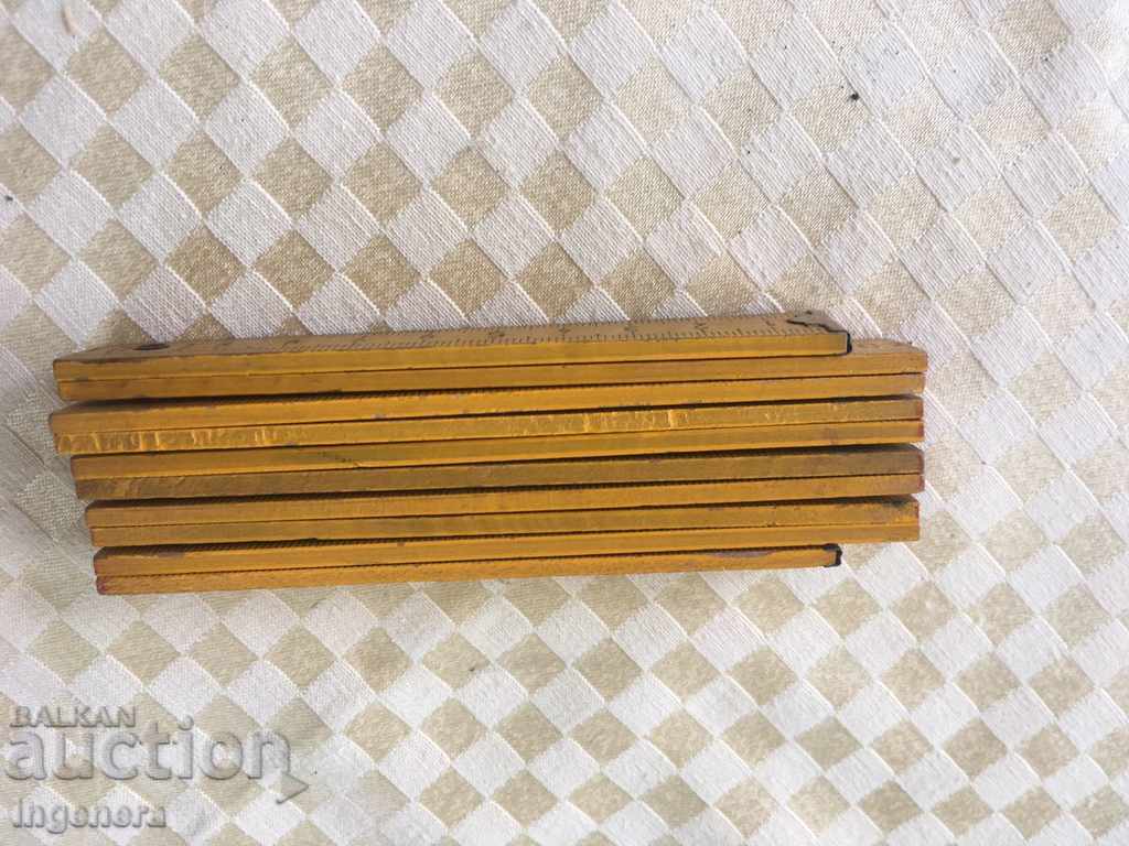 Auction  METER WOOD METAL SMALL IN 10 CM