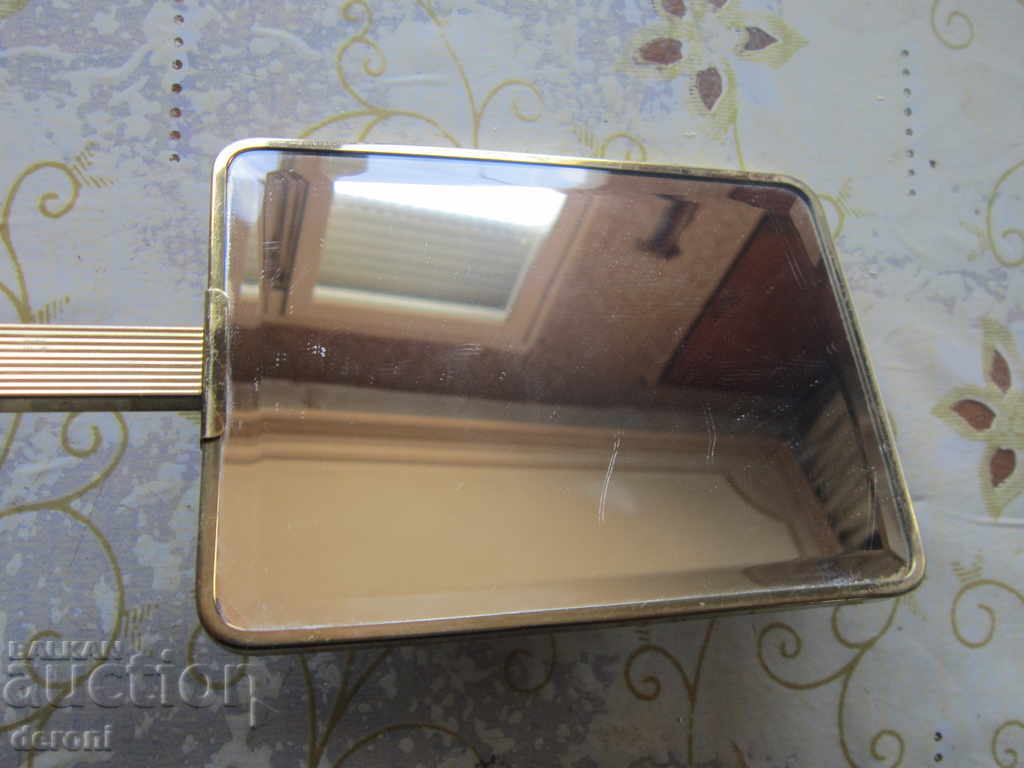 Аукцион Уникално немско огледало Аукцион Уникално немско огледало