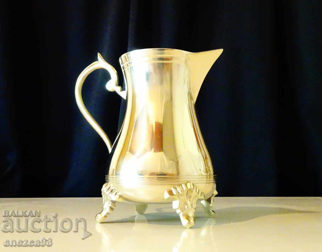 Auction English bronze jug, small jug, marked Auction English bronze jug, small jug, marked